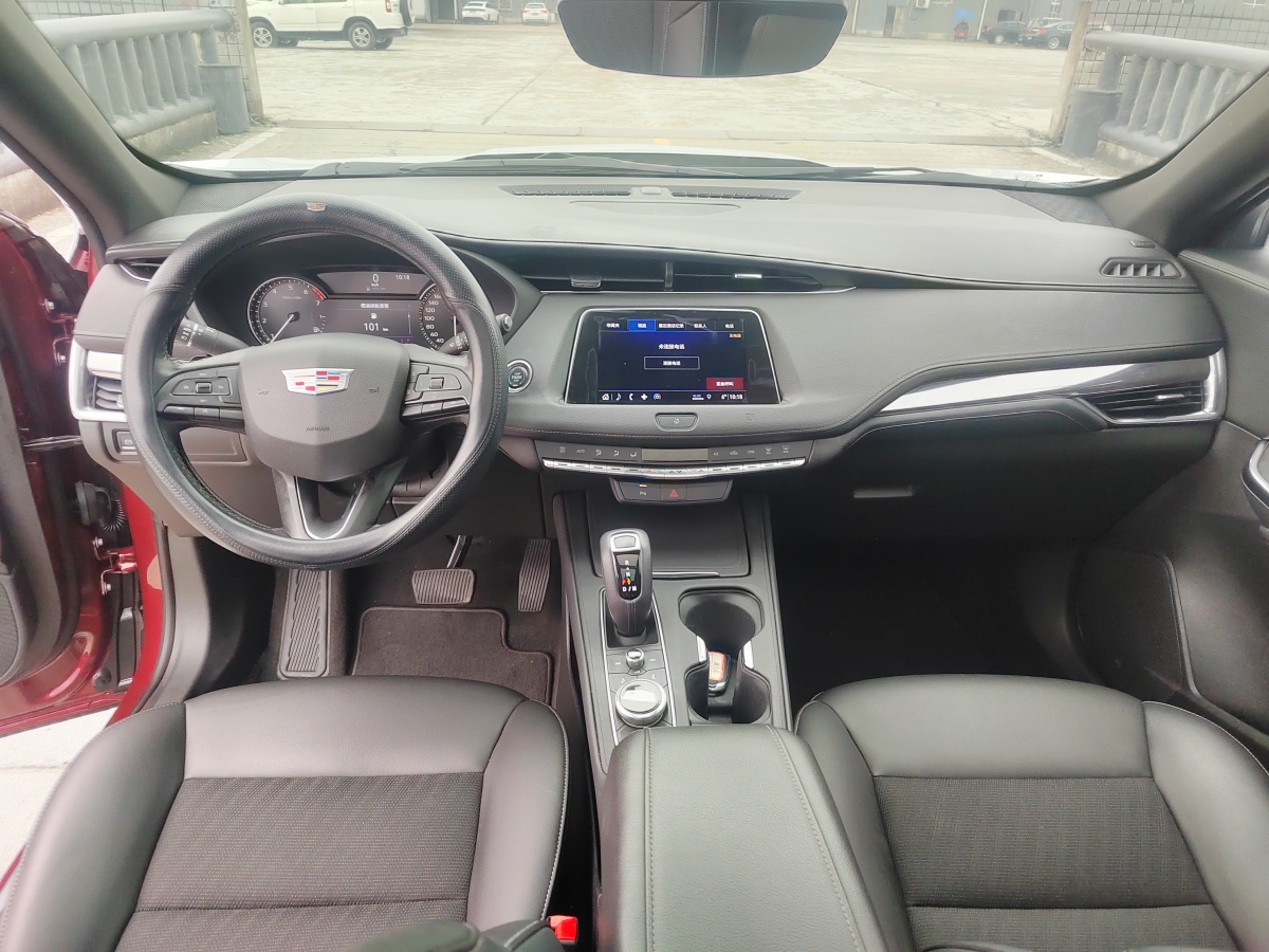 凱迪拉克 XT4  2018款 28T 兩驅(qū)技術(shù)型圖片