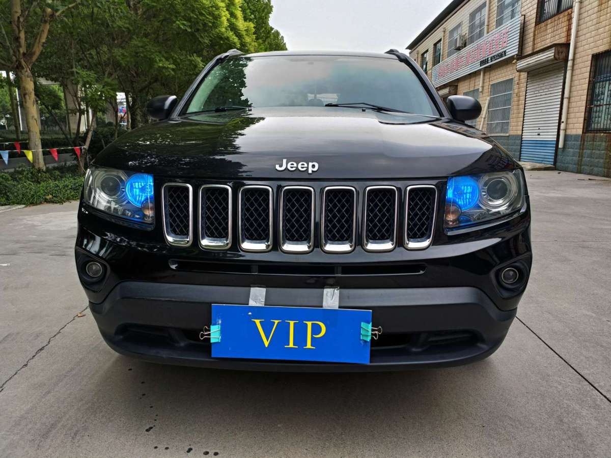 Jeep 指南者  2015款 2.0L 两驱运动版图片