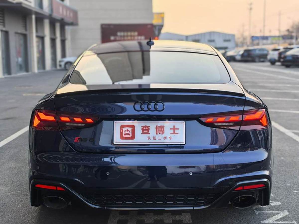 奧迪 奧迪RS 5  2021款 RS5 Sportback 暗金版圖片