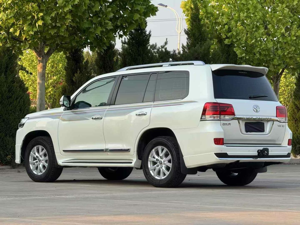 豐田 蘭德酷路澤  2018款 5.7L VX-R 12氣 底升(中東版)圖片