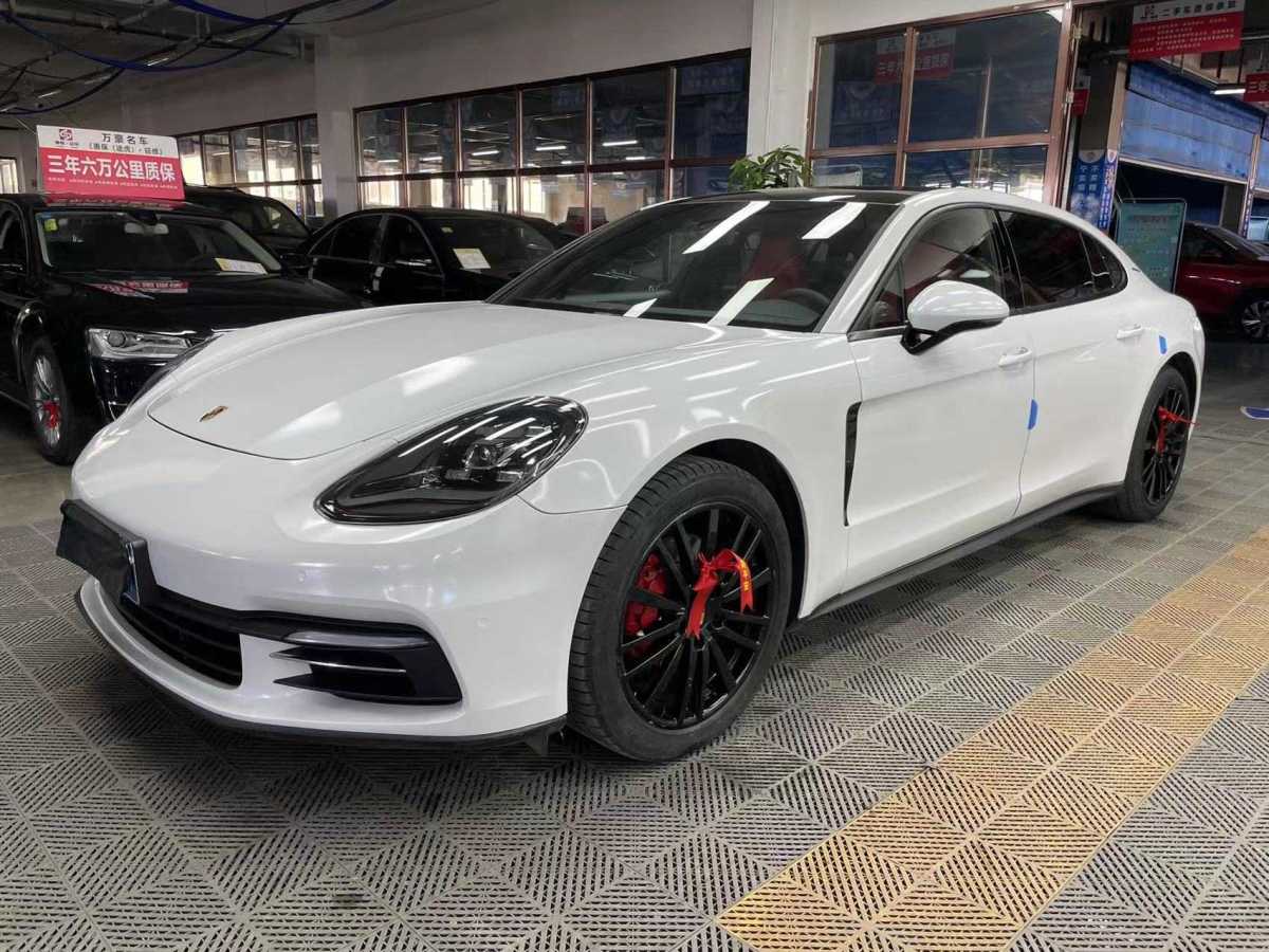 2019年1月保時(shí)捷 Panamera  2017款 Panamera 行政加長(zhǎng)版 3.0T