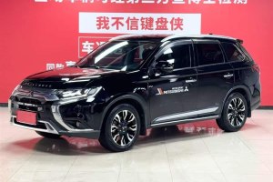 歐藍(lán)德 三菱 2.4L 四驅(qū)致享版 5座