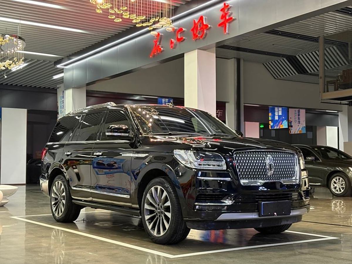 林肯 領(lǐng)航員  2019款 3.5T 尊耀版 國(guó)VI圖片