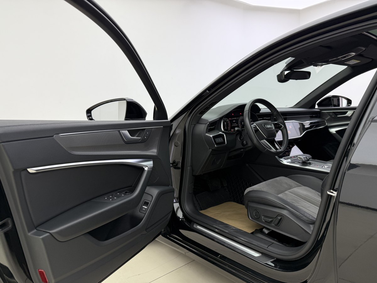 2019年11月奧迪 奧迪A6L  2023款 改款 40 TFSI 豪華動感型