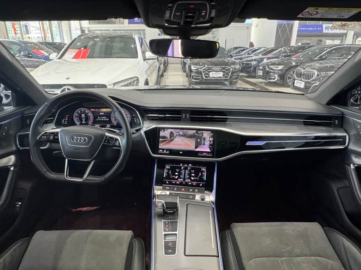 奧迪 奧迪A6L  2020款 45 TFSI quattro 尊享動(dòng)感型圖片