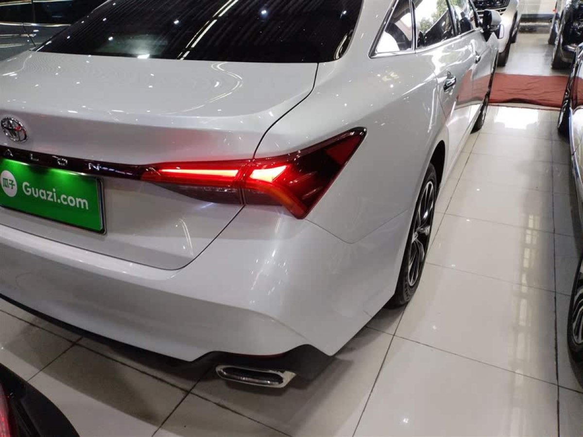 豐田 亞洲龍  2022款 2.0L 豪華版圖片