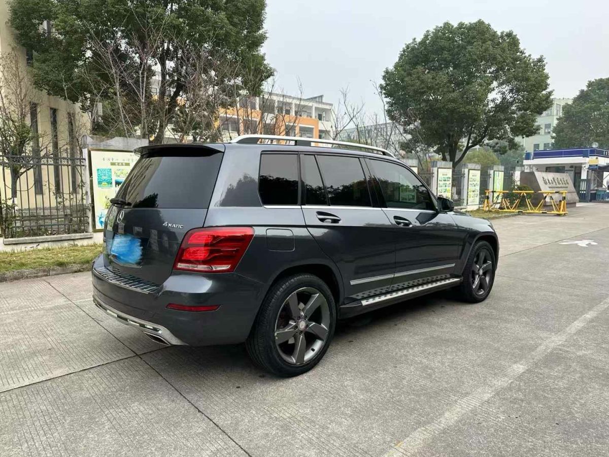 奔馳 奔馳GLK級(jí)  2014款 GLK 260 4MATIC 動(dòng)感型圖片