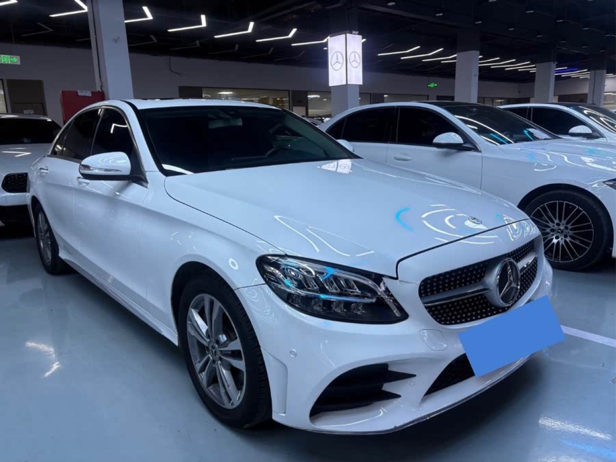 奔馳 奔馳C級  2019款 C 180 L 時尚型運動版圖片