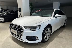 奥迪A6L 奥迪 45 TFSI quattro 臻选致雅型