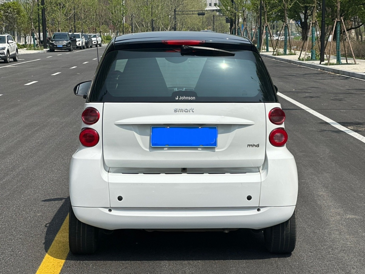 smart fortwo  2012款 1.0 MHD 硬頂烈焰特別版圖片