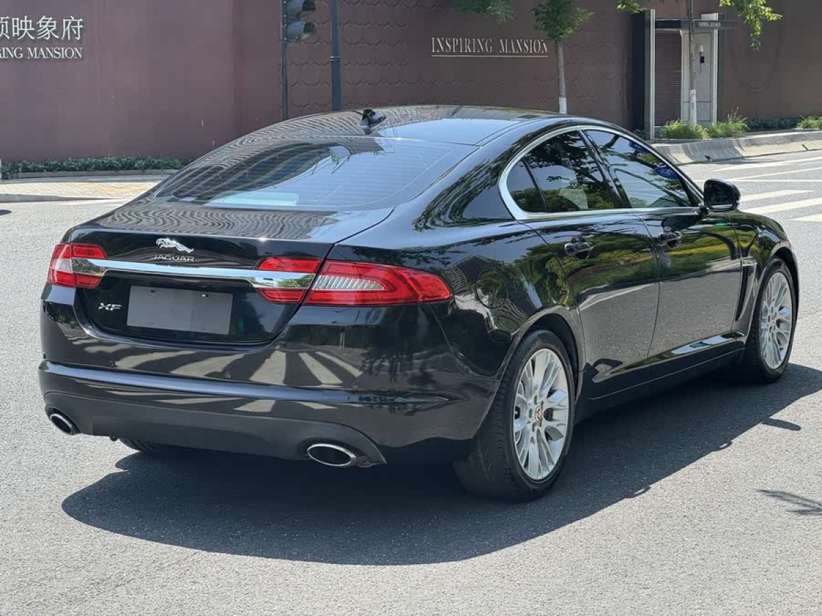 捷豹 XF  2014款 XF 2.0T Style Club限量版圖片