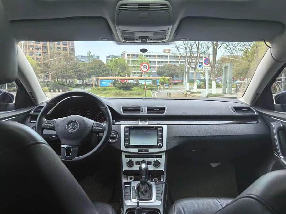 大眾 邁騰  2011款 1.8TSI DSG豪華型圖片