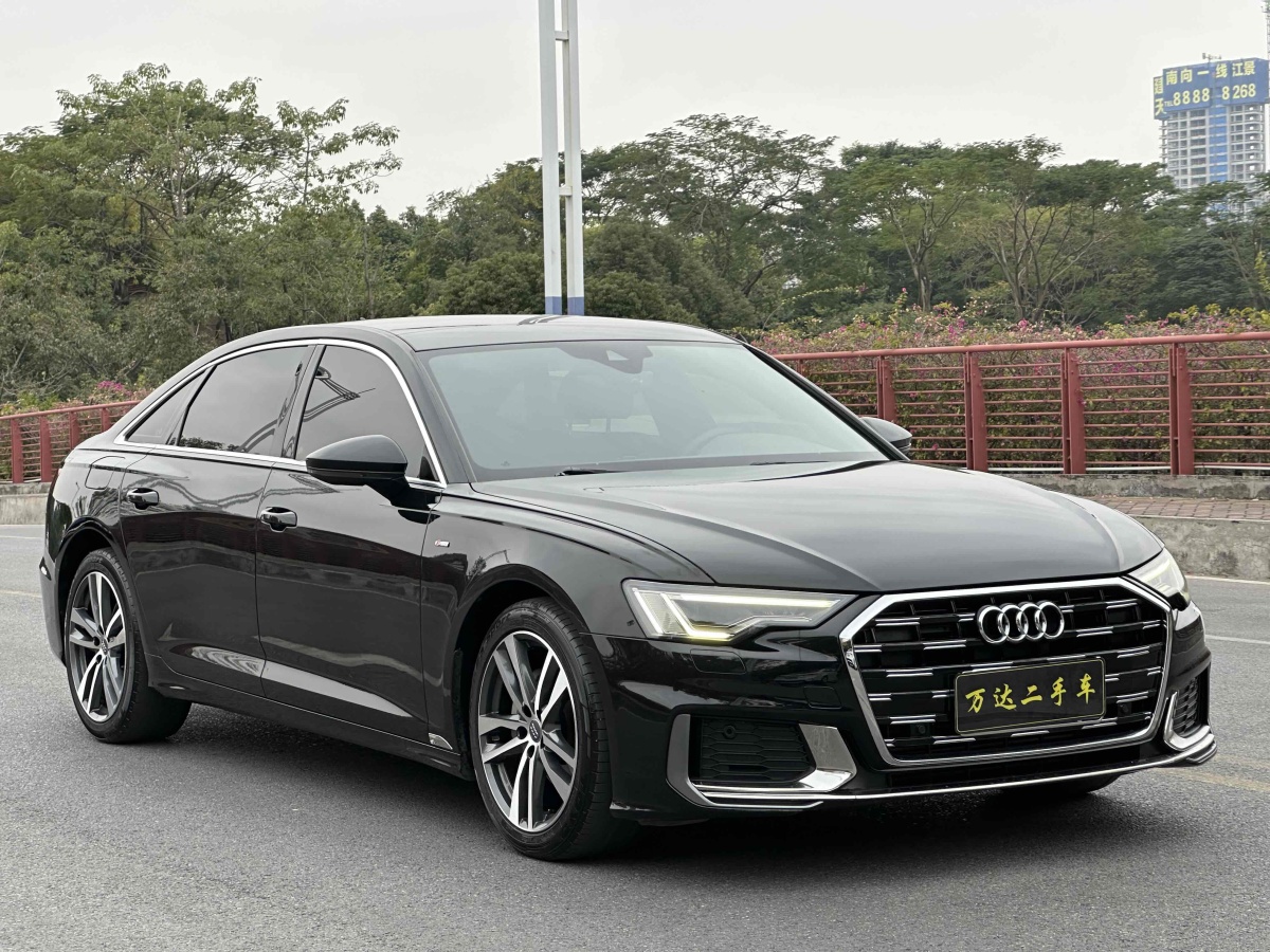 奧迪 奧迪A6L  2023款 改款 40 TFSI 豪華動(dòng)感型圖片