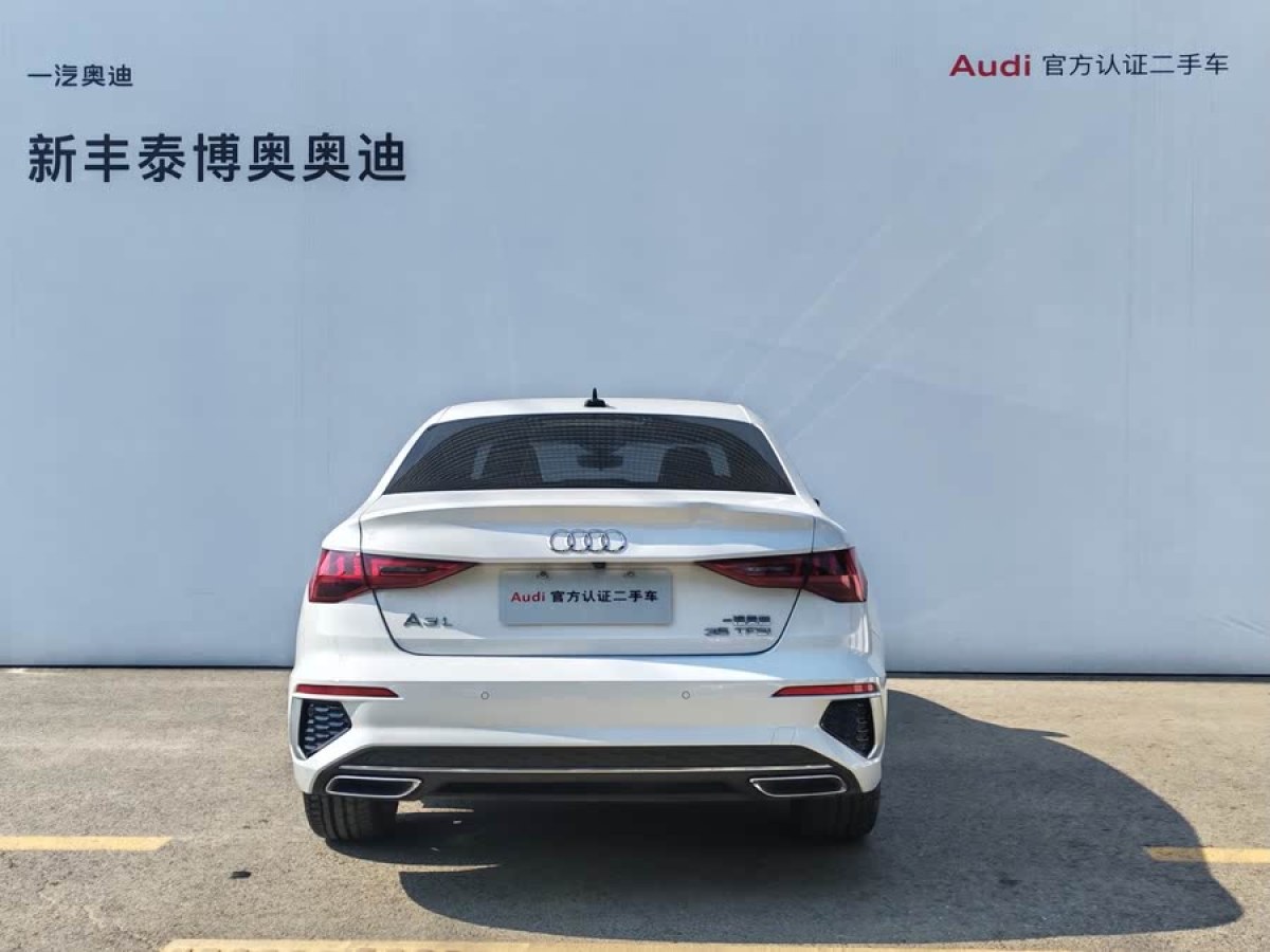 奧迪 奧迪A3  2023款 A3L Limousine 35 TFSI 時尚運(yùn)動型圖片