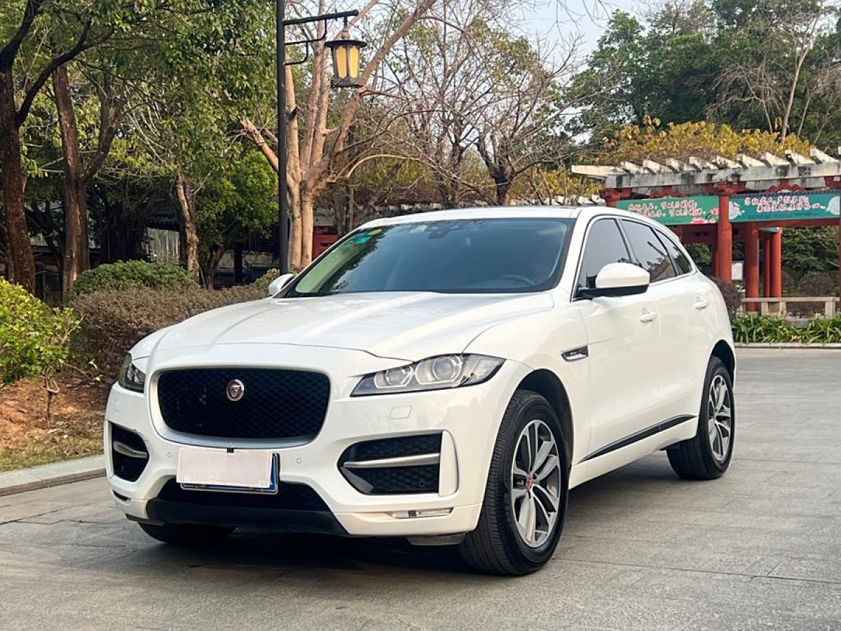 2018年1月捷豹 F-PACE  2018款 2.0T 四驅(qū)都市尊享版