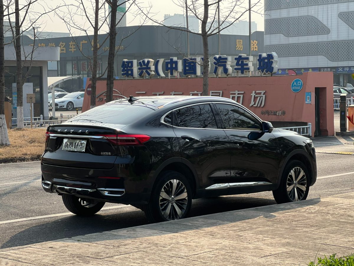 哈弗 F7  2019款 1.5T 兩驅(qū)i潮圖片