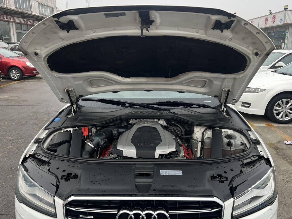 奧迪 奧迪A8  2014款 A8L 45 TFSI quattro舒適型圖片