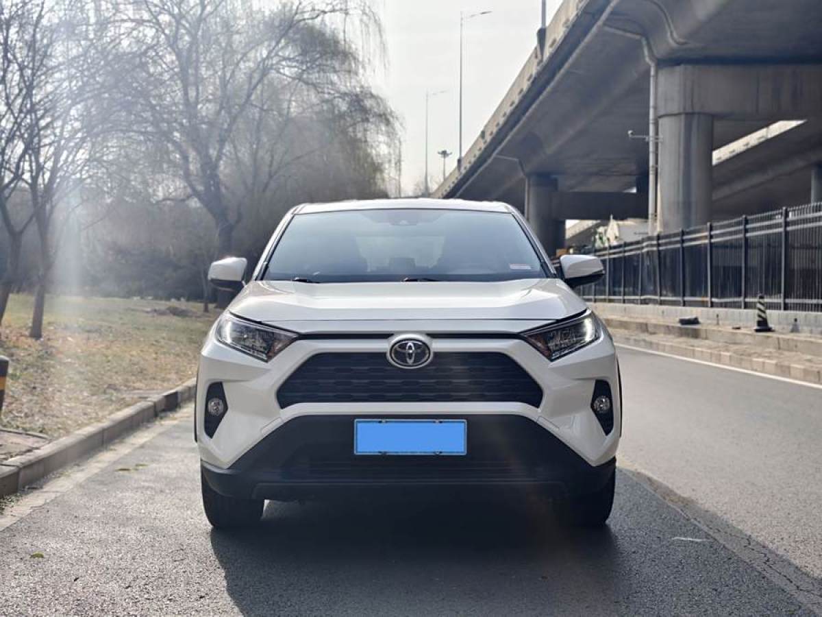 豐田 RAV4榮放  2020款 2.0L CVT兩驅(qū)都市版圖片