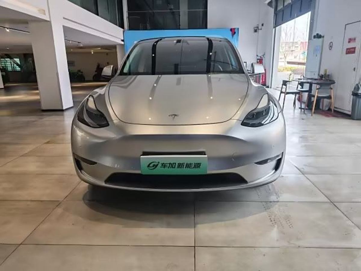 特斯拉 Model Y  2022款 改款 長(zhǎng)續(xù)航全輪驅(qū)動(dòng)版圖片