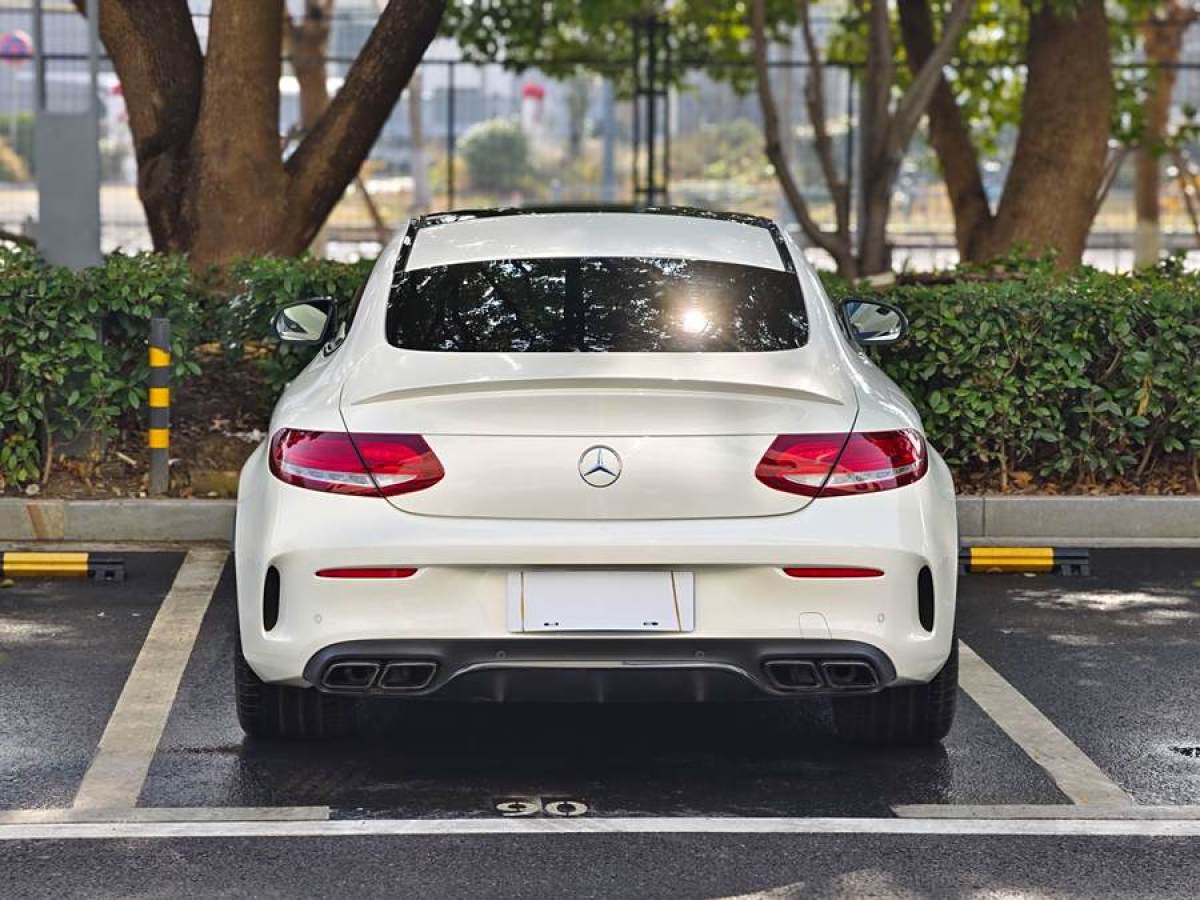 奔馳 奔馳C級(jí)AMG  2016款 AMG C 63 S Coupe圖片