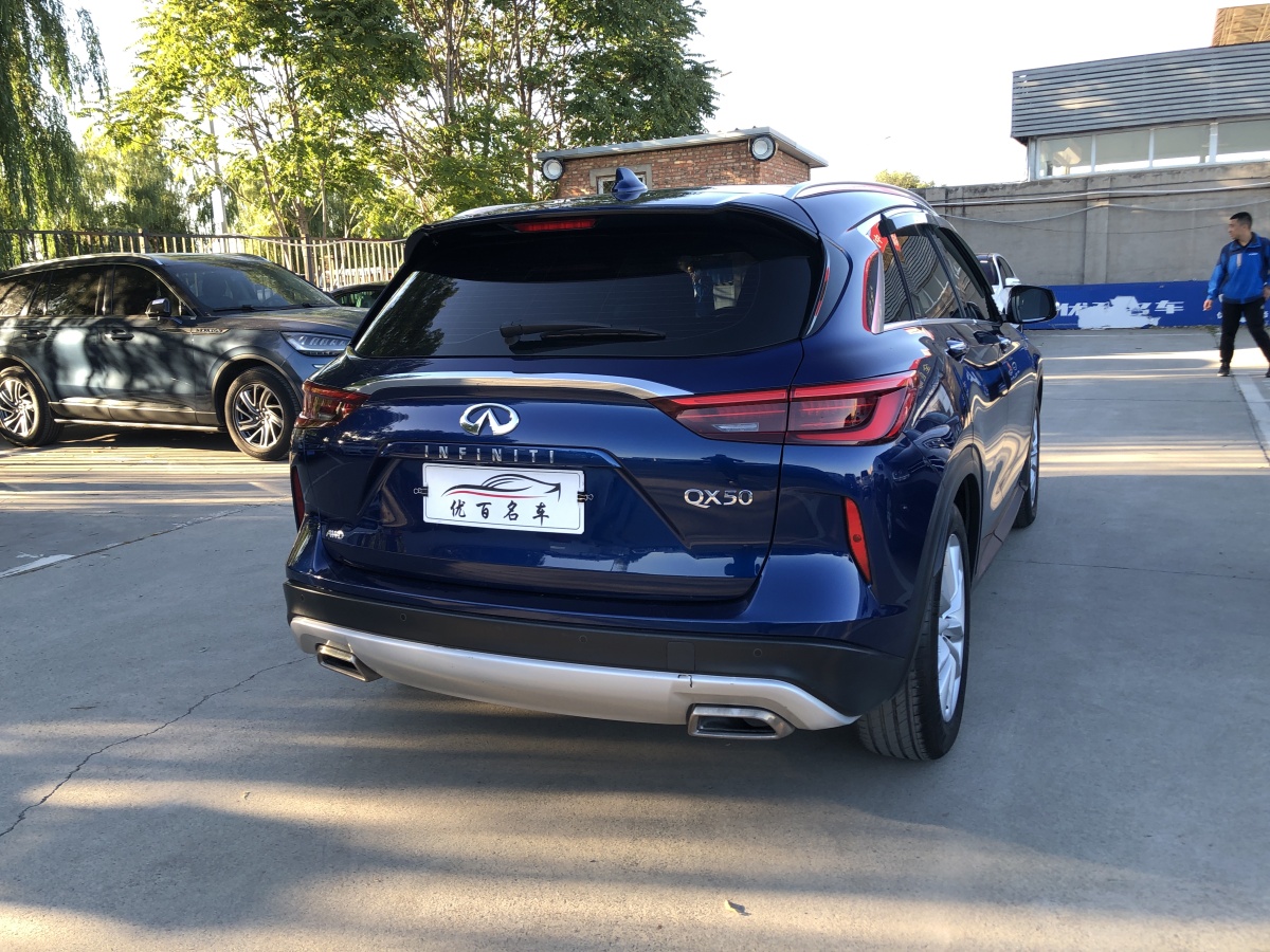 2019年2月英菲尼迪 QX50  2018款 2.0T 四驅(qū)菁英版