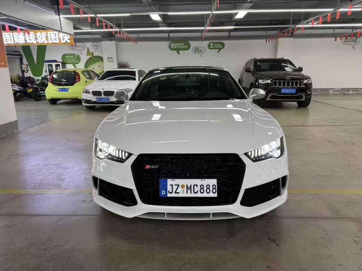 奧迪 奧迪Q7  2015款 Q7 3.0 TDI Premium 美規(guī)版圖片