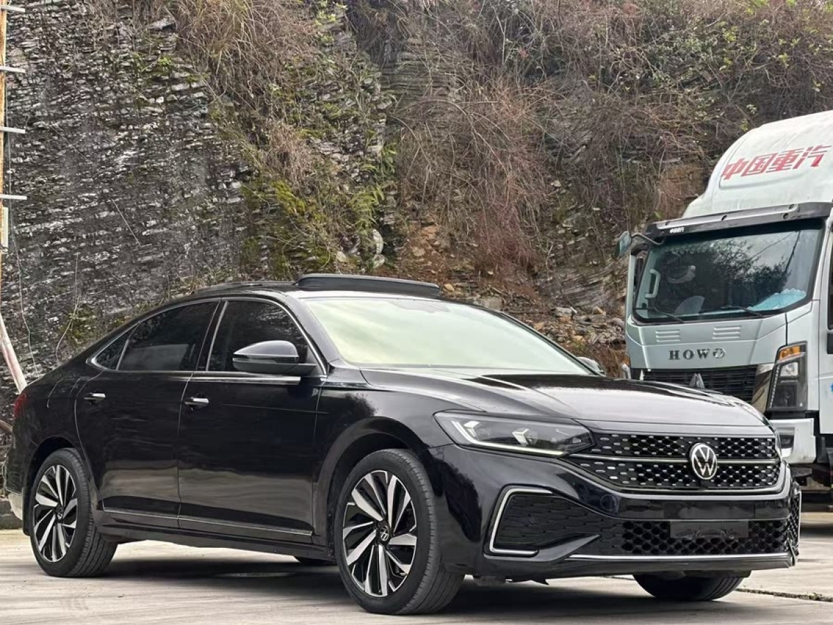 大眾 帕薩特  2022款 330TSI 星空精英版圖片
