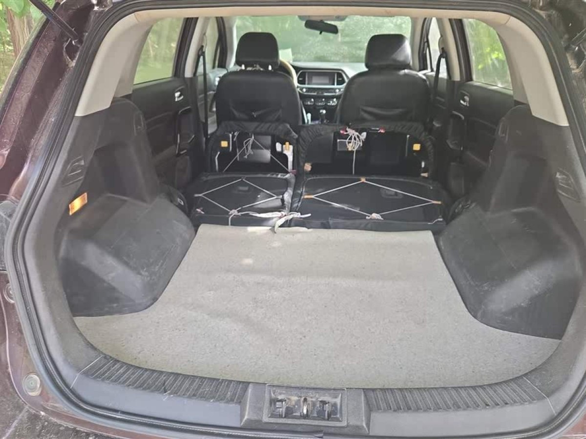 廣汽傳祺 GS4  2015款 200T 手動(dòng)舒適版圖片