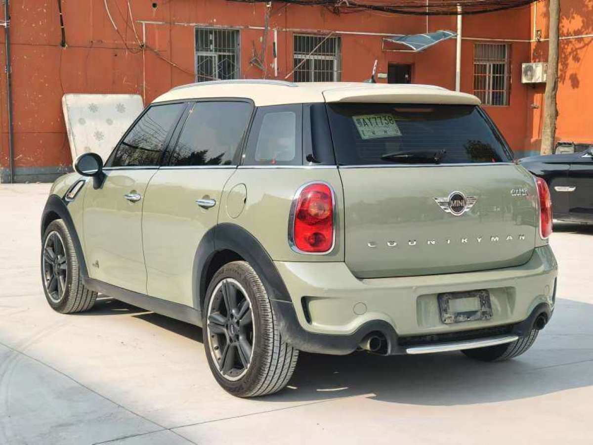 MINI COUNTRYMAN  2013款 1.6T COOPER S ALL4 滑雪版圖片