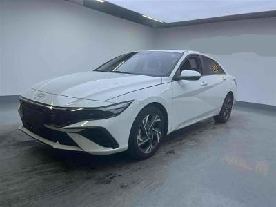 2023年10月 現(xiàn)代 伊蘭特 1.5L CVT LUX尊貴版圖片