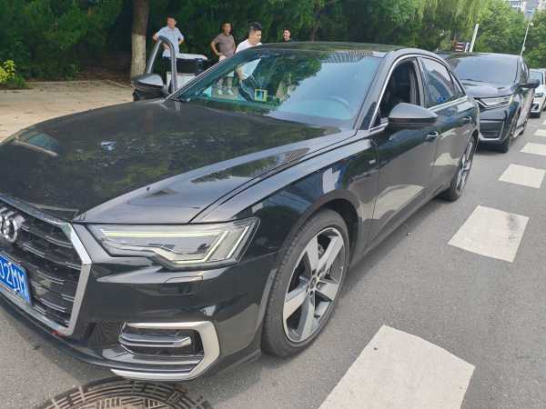 奥迪 奥迪A6L  2023款 改款 45 TFSI quattro 臻选动感型