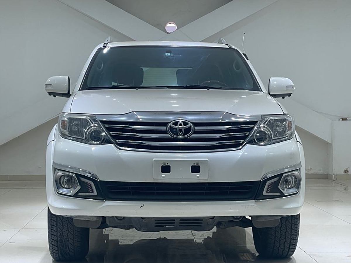 豐田 Fortuner  2015款 2.7L 標準版圖片