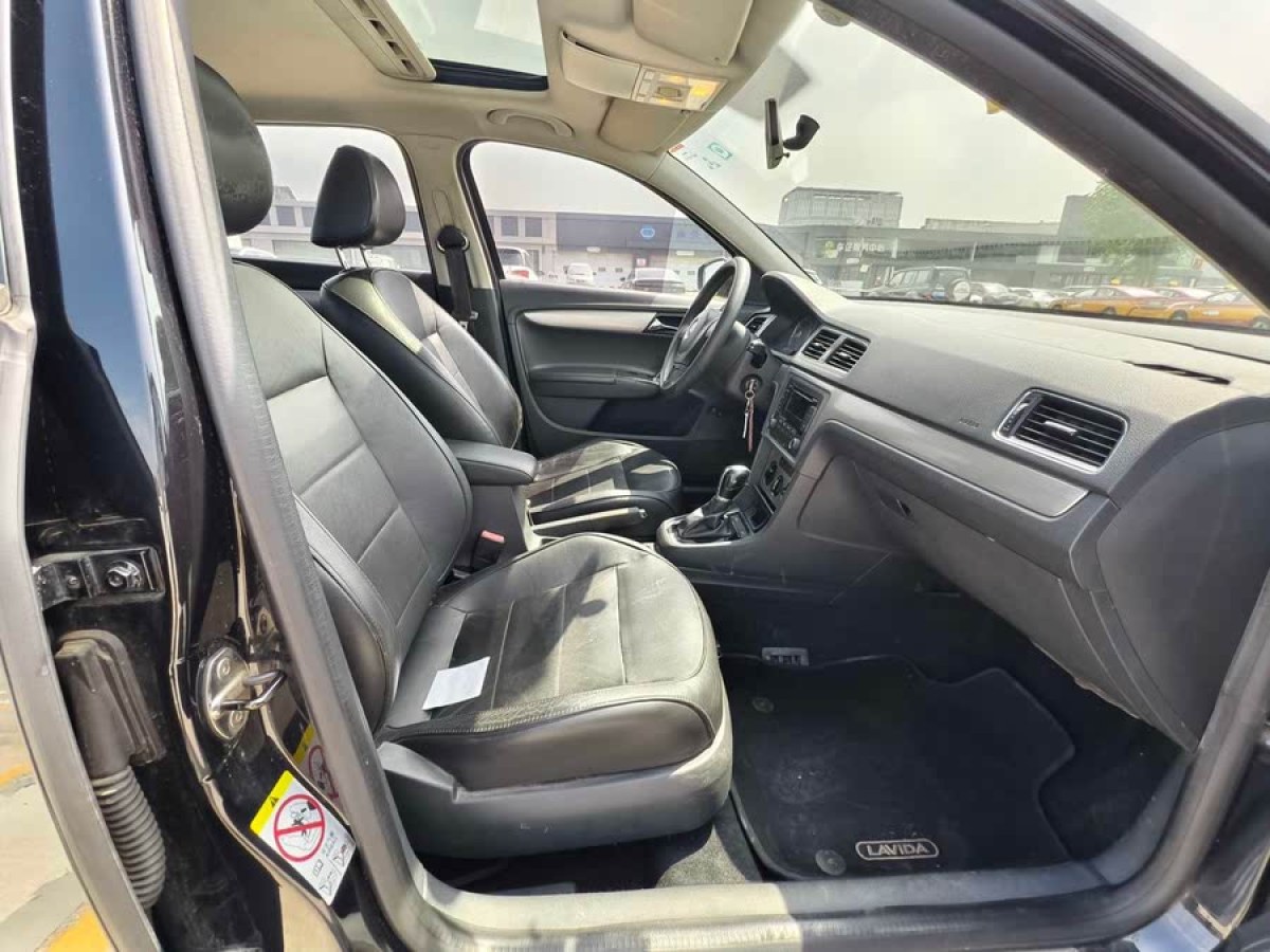 大眾 朗逸  2013款 改款 1.4TSI DSG舒適版圖片