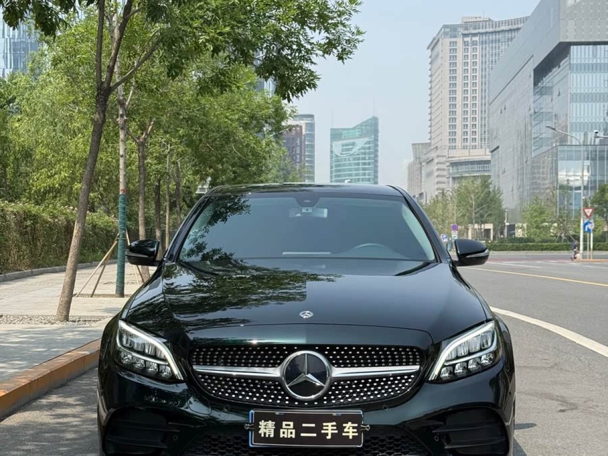 奔馳 奔馳C級(jí)  2019款 改款 C 260 L 運(yùn)動(dòng)版圖片