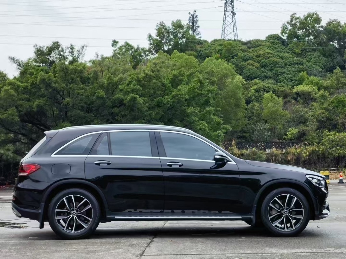 2020年4月奔馳 奔馳GLC  2020款 GLC 300 L 4MATIC 動(dòng)感型