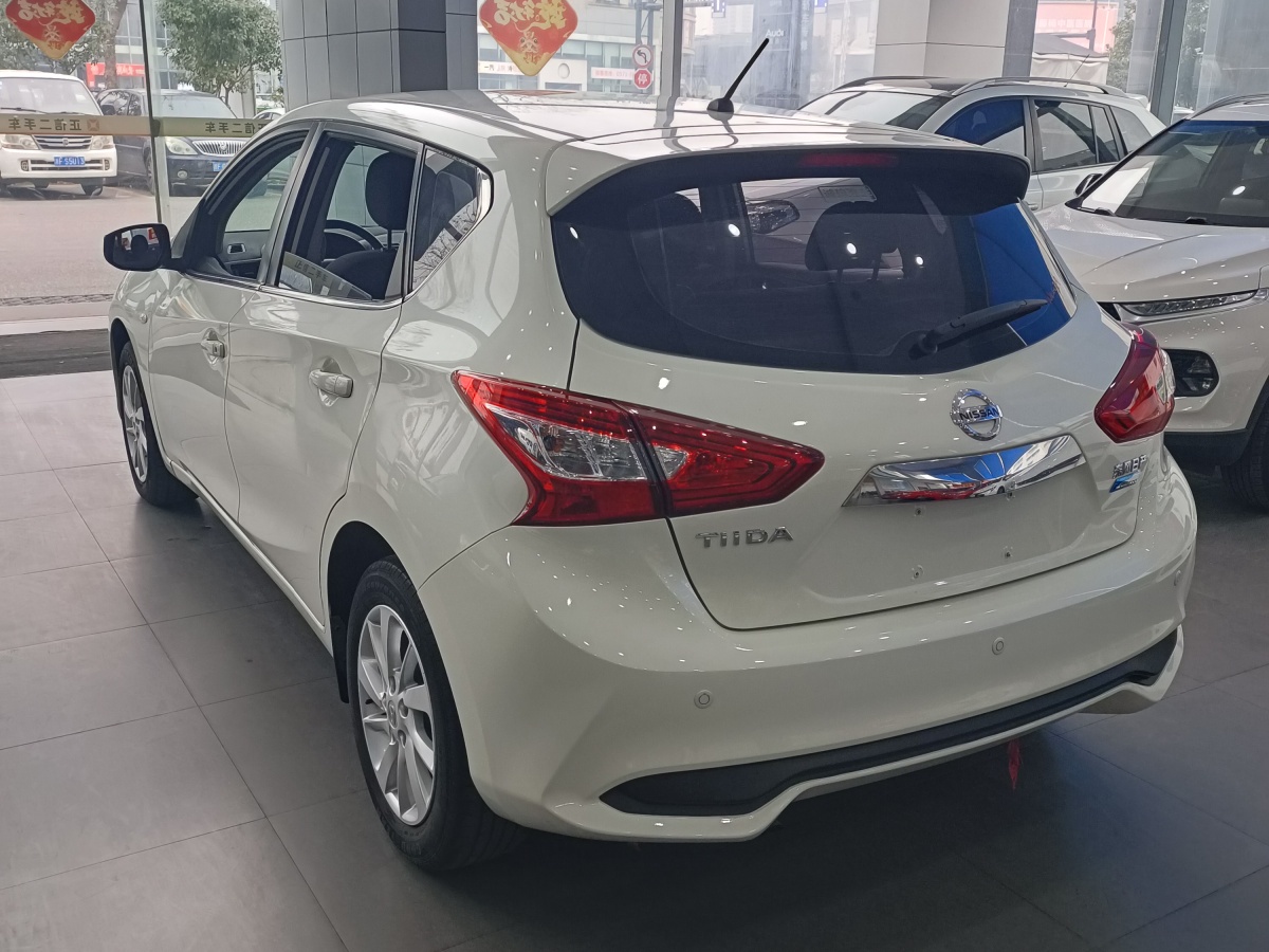 日產(chǎn) 騏達(dá)  2016款 1.6L CVT酷動版圖片