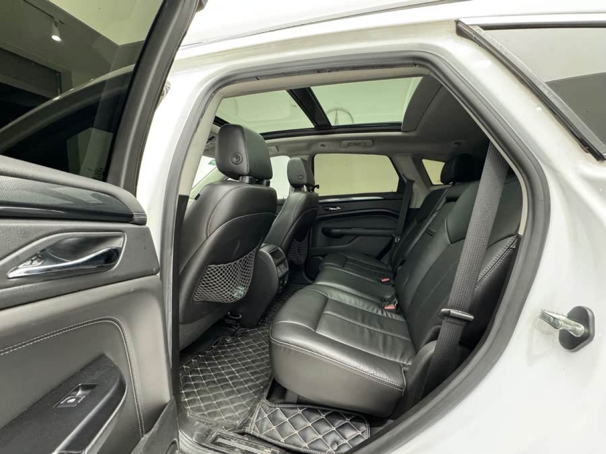 凱迪拉克 SRX  2015款 3.0L 舒適型圖片