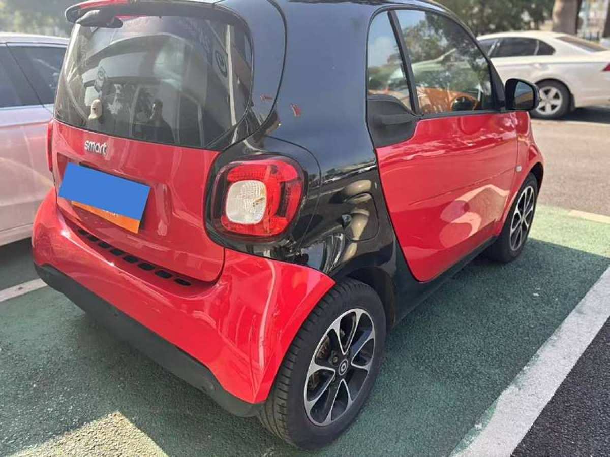 smart fortwo  2015款 1.0L 52千瓦硬頂激情版圖片