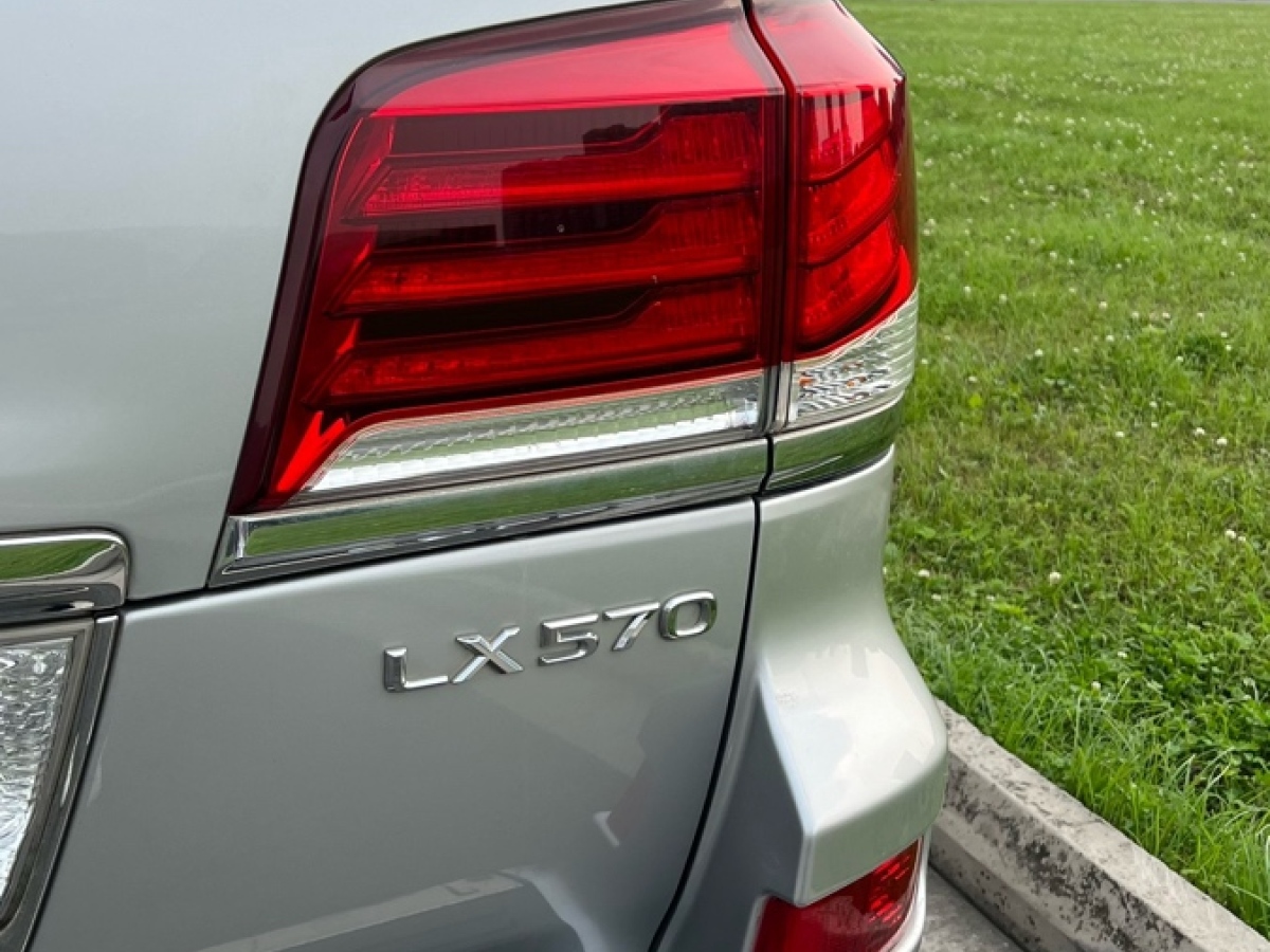 雷克薩斯 LX  2013款 570圖片