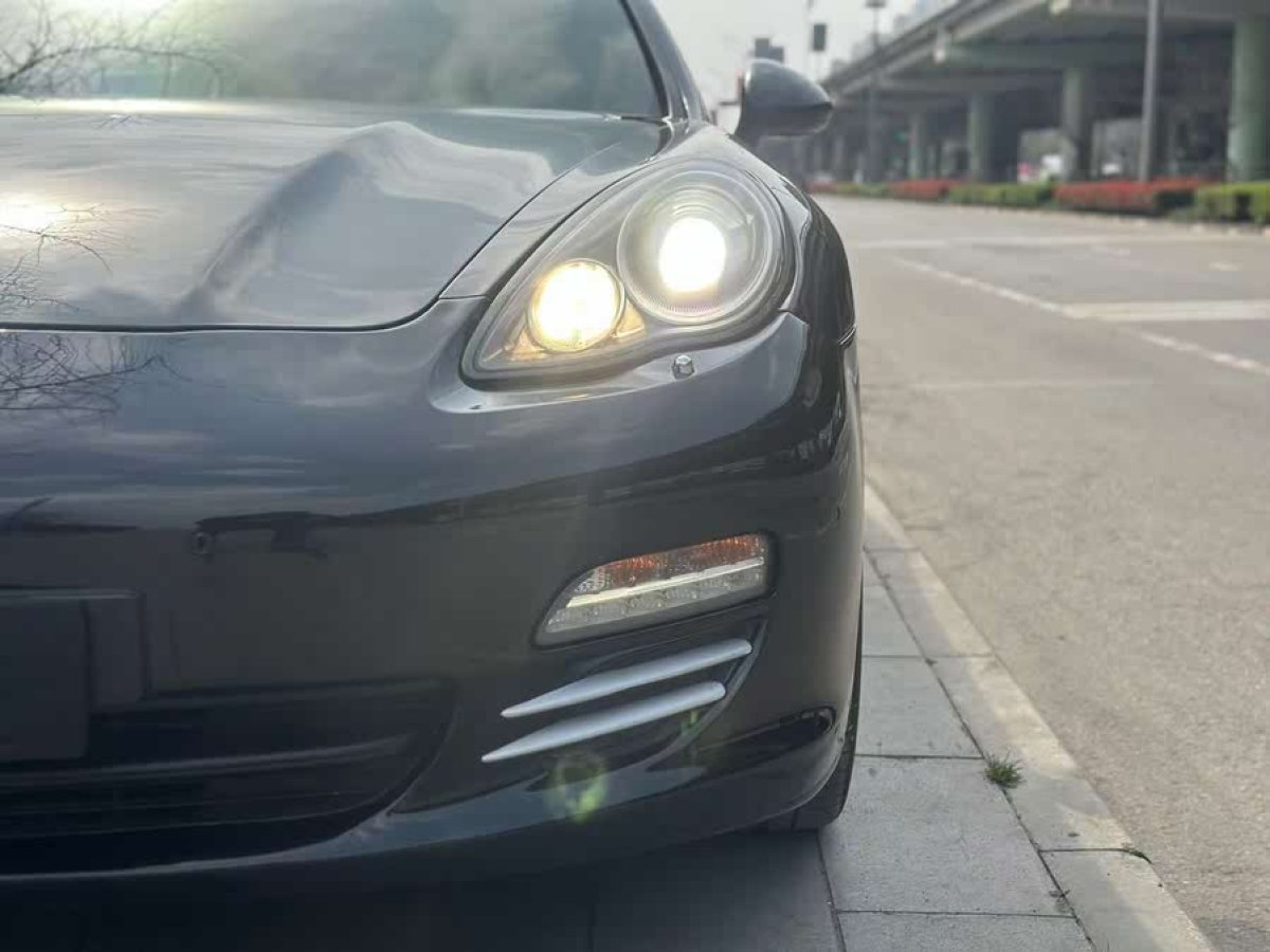 保時(shí)捷 Panamera  2010款 Panamera 3.6L圖片