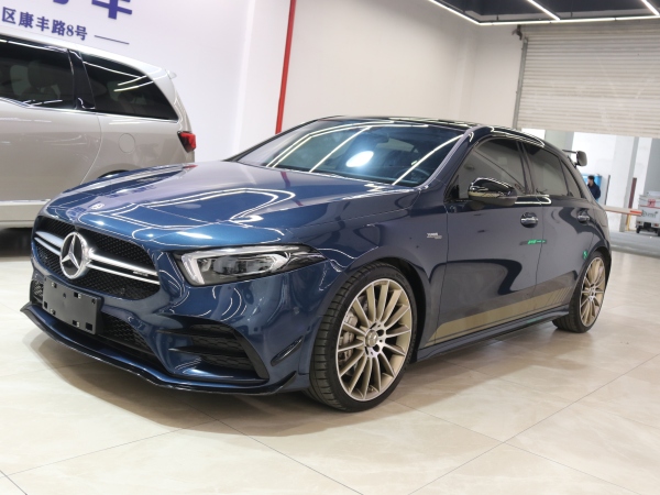 奔驰 奔驰A级AMG  2020款 改款 AMG A 35 4MATIC 先型特别版