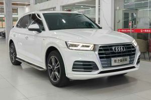 奧迪Q5 奧迪 Q5 2.0T FSI Premium Plus 美規(guī)版