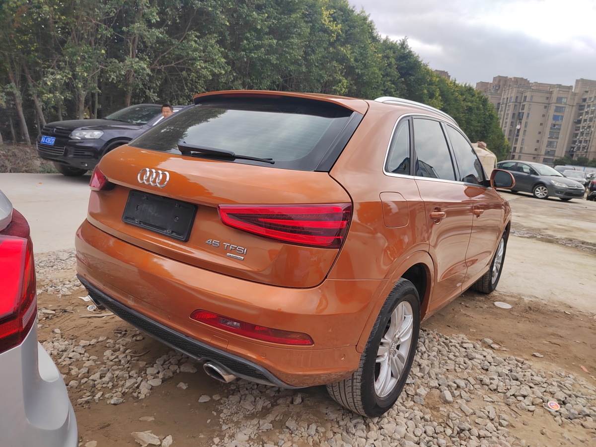 奧迪 奧迪Q3  2015款 35 TFSI quattro 技術(shù)型圖片