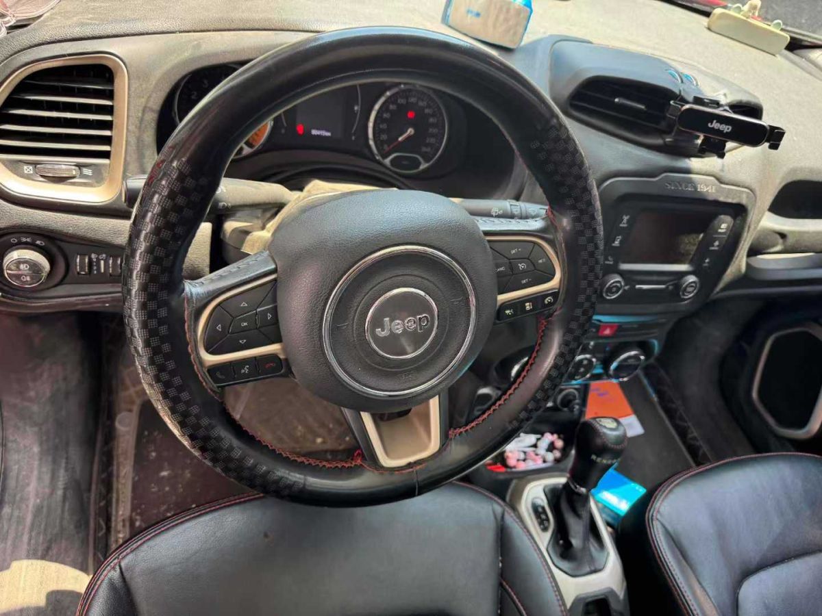 Jeep 自由俠  2017款 180T 自動(dòng)智能版圖片