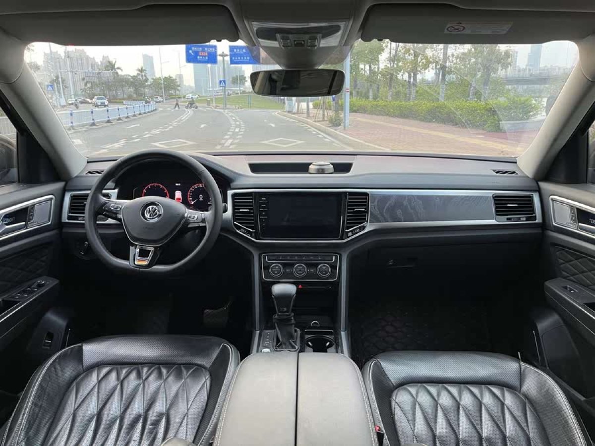 大眾 途昂  2020款 530 V6 四驅(qū)尊崇旗艦版 國VI圖片