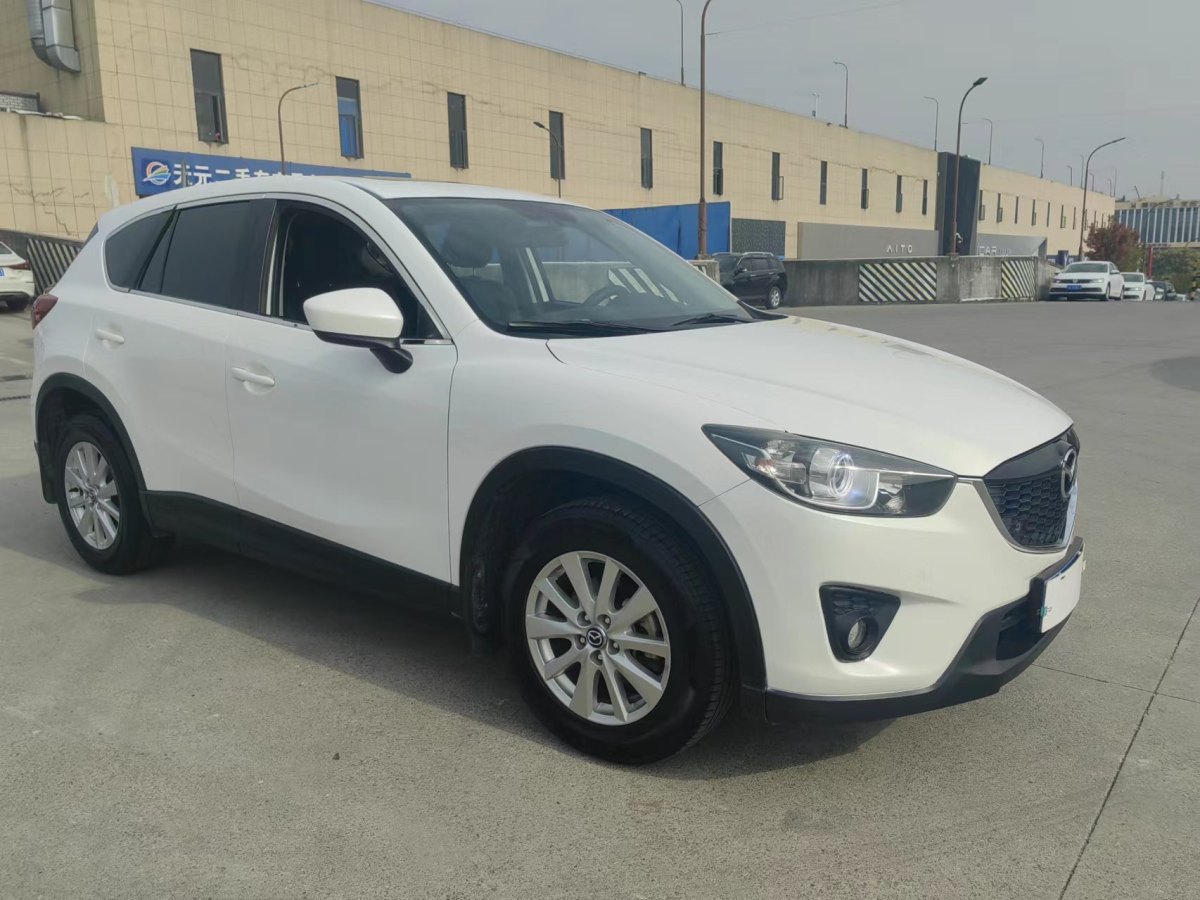 2015年10月馬自達(dá) CX-5  2015款 2.0L 自動(dòng)兩驅(qū)都市型