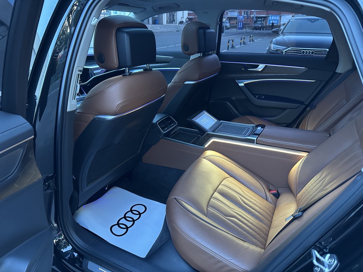 奧迪 奧迪A6L  2020款 45 TFSI quattro 臻選致雅型圖片