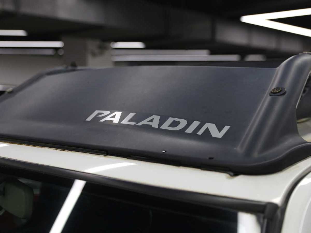 2013年12月日产 日产帕拉丁  2013款 2.4L 四驱豪华型 国V