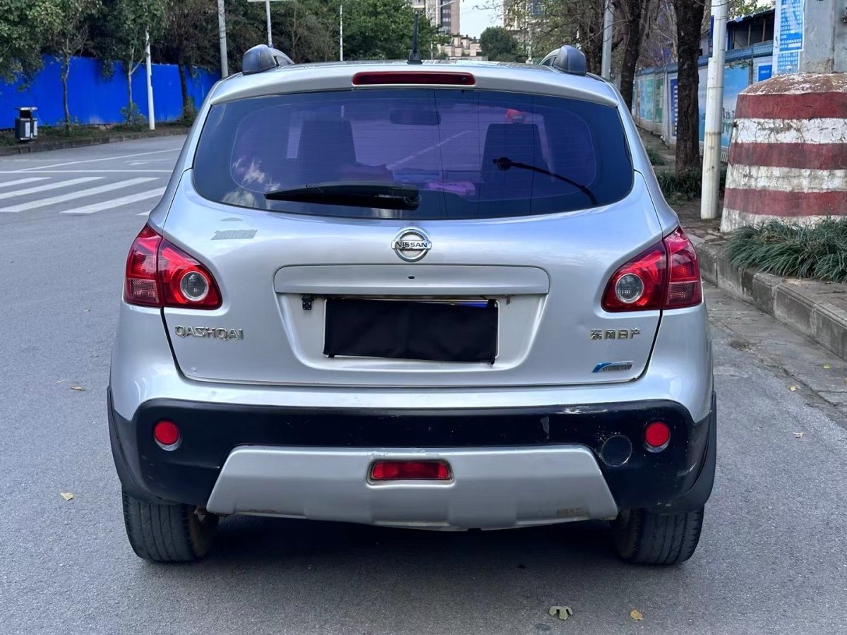 日產(chǎn) 逍客  2011款 2.0XV 雷 CVT 2WD圖片