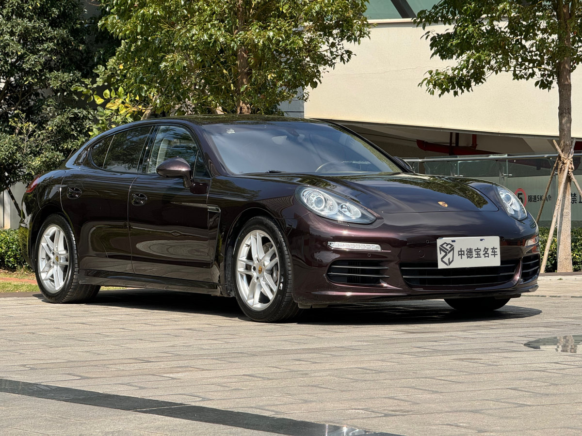 2016年5月保時(shí)捷 Panamera  2016款 Panamera Edition 3.0T